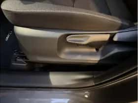 Toyota Yaris (2024) thumbnail 12