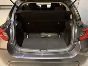 Toyota Yaris (2024) thumbnail 16