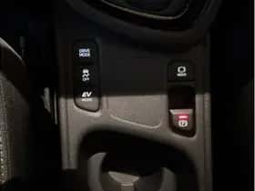 Toyota Yaris (2024) thumbnail 31