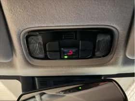 Toyota Yaris (2024) thumbnail 35