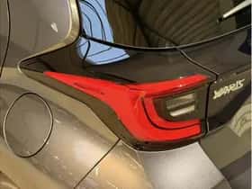 Toyota Yaris (2024) thumbnail 8