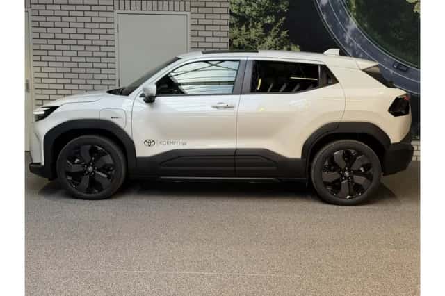 Toyota Urban Cruiser (2026) thumbnail 2