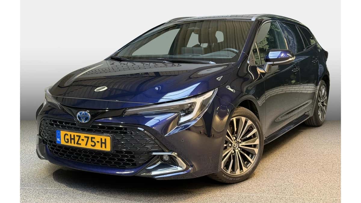 Toyota Corolla (2024) — foto 1