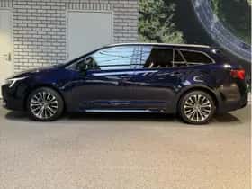 Toyota Corolla (2024) thumbnail 2