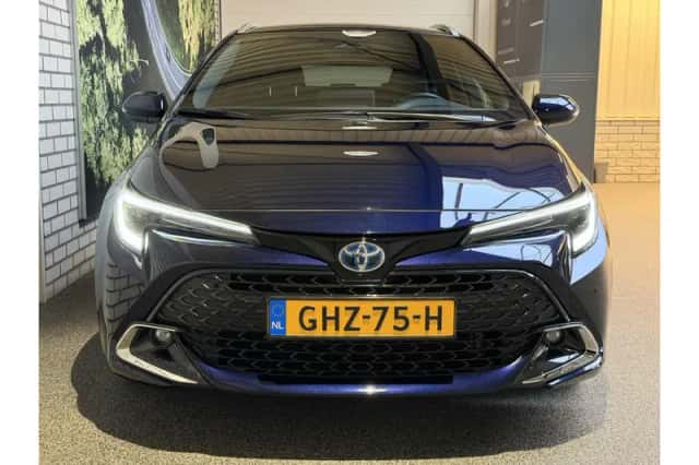 Toyota Corolla (2024) thumbnail 4