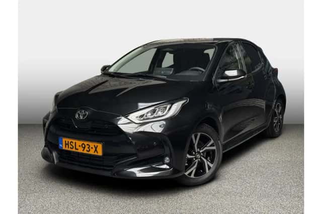 Toyota Yaris (2025) thumbnail 1