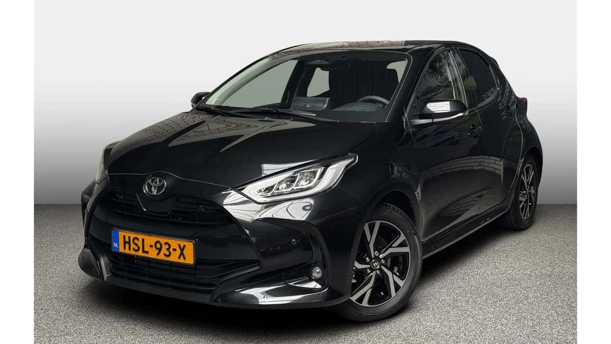 Toyota Yaris (2025) — foto 1