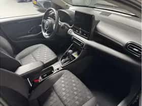 Toyota Yaris (2025) thumbnail 13