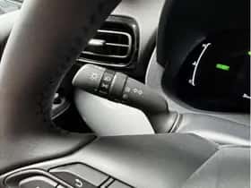 Toyota Yaris (2025) thumbnail 31