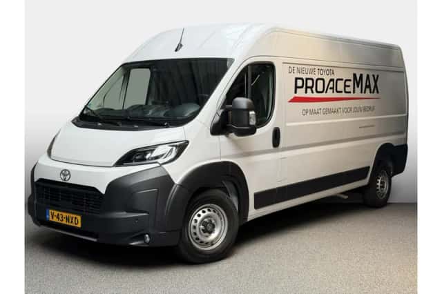 Toyota Proace (2024) thumbnail 1