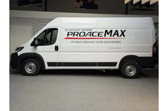 Toyota Proace (2024) thumbnail 2