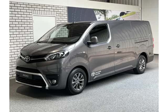 Toyota Proace (2024) thumbnail 2
