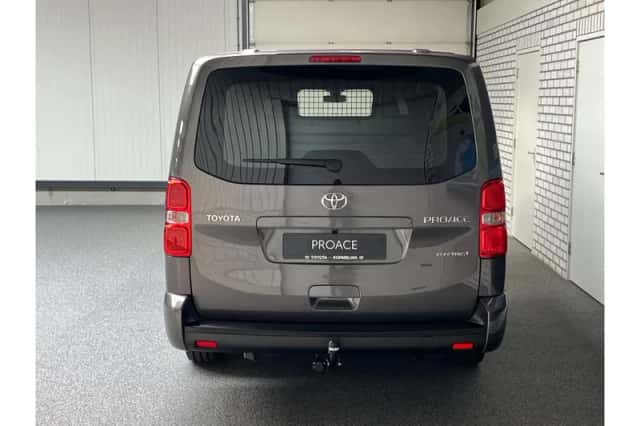 Toyota Proace (2024) thumbnail 6