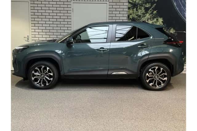 Toyota Yaris Cross (2025) thumbnail 2