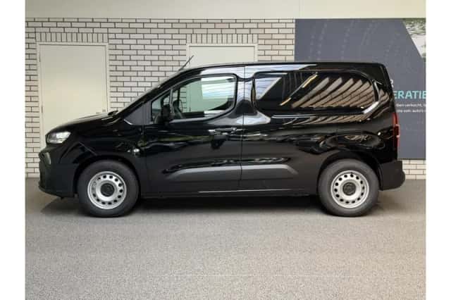 Toyota Proace (2025) thumbnail 3