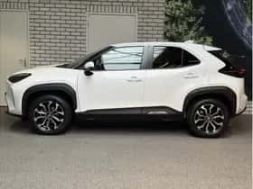 Toyota Yaris Cross (2022) thumbnail 2