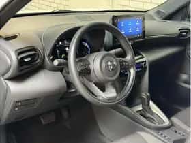 Toyota Yaris Cross (2022) thumbnail 5