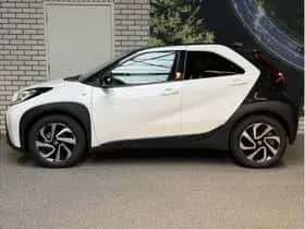 Toyota Aygo X (2025) thumbnail 2