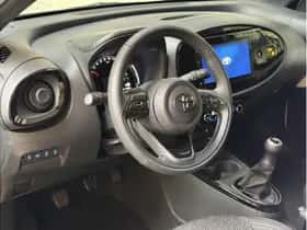 Toyota Aygo X (2025) thumbnail 7