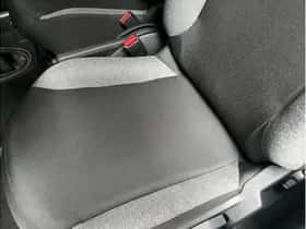 Toyota Aygo X (2023) thumbnail 15
