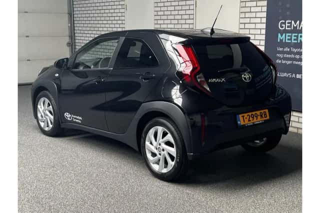 Toyota Aygo X (2023) thumbnail 4
