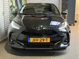 Toyota Yaris (2025) thumbnail 3