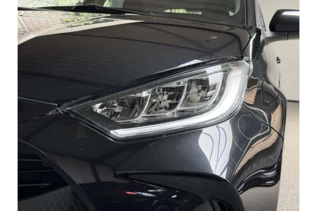 Toyota Yaris (2023) thumbnail 5