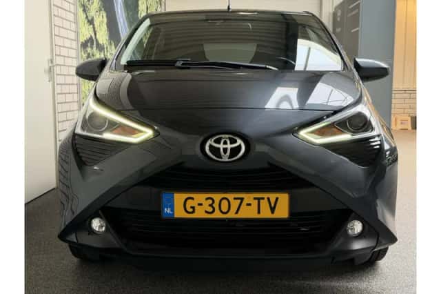 Toyota Aygo (2019) thumbnail 3