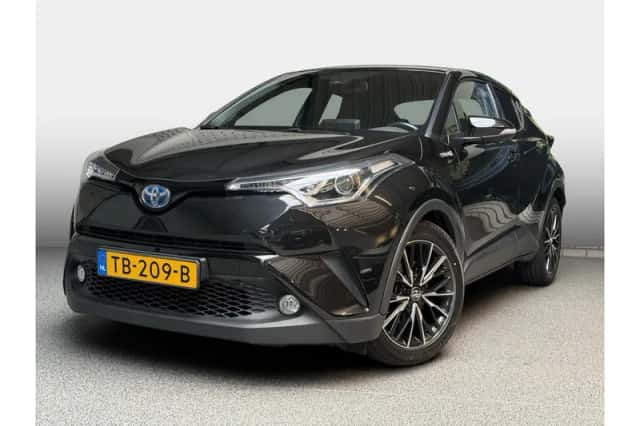 Toyota C-HR (2018) thumbnail 1