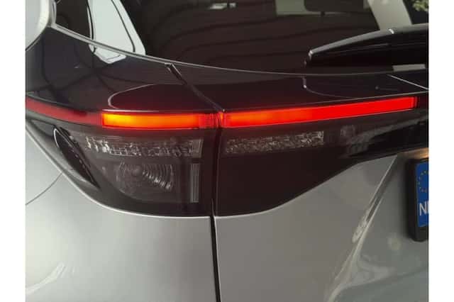 Toyota Yaris Cross (2024) thumbnail 4