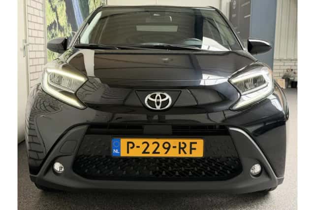 Toyota Aygo X (2022) thumbnail 3