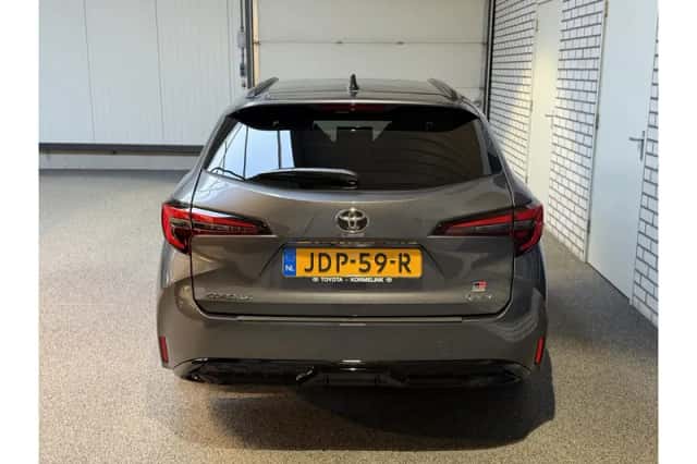 Toyota Corolla (2025) thumbnail 6