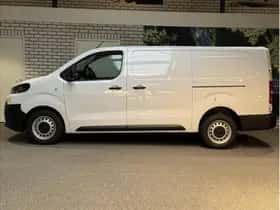 Toyota Proace (2024) thumbnail 2