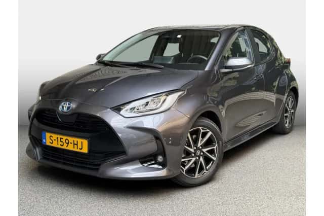 Toyota Yaris (2023) thumbnail 1