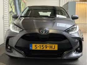 Toyota Yaris (2023) thumbnail 3
