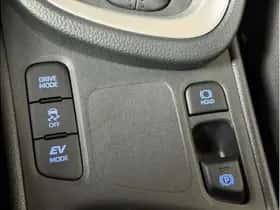 Toyota Yaris Cross (2024) thumbnail 16