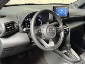 Toyota Yaris Cross (2024) thumbnail 9