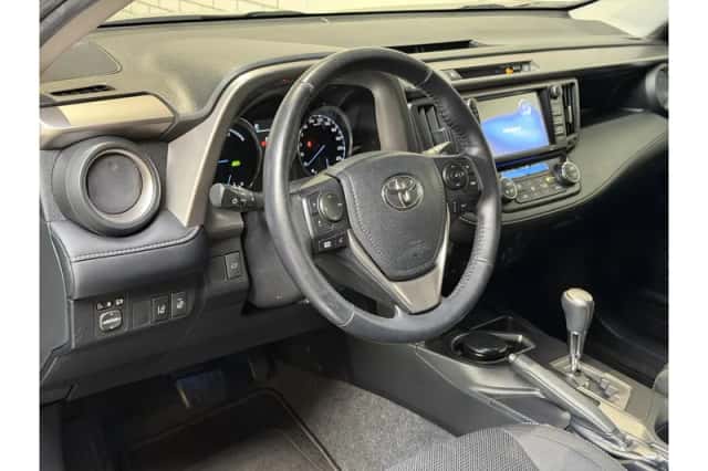 Toyota RAV4 (2018) thumbnail 5