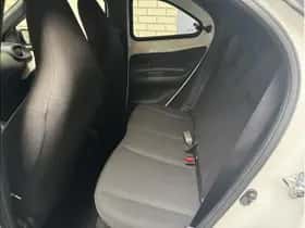Toyota Aygo X (2025) thumbnail 14