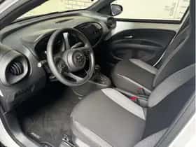 Toyota Aygo X (2025) thumbnail 10