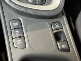 Toyota Yaris Cross (2022) thumbnail 11