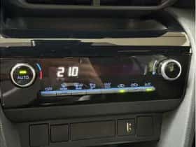 Toyota Yaris Cross (2022) thumbnail 9
