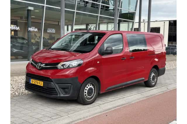 Toyota Proace (2017) thumbnail 1