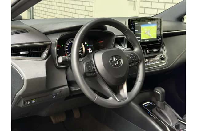 Toyota Corolla (2019) thumbnail 5