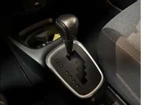 Toyota Yaris (2017) thumbnail 21