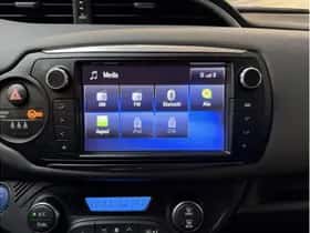 Toyota Yaris (2017) thumbnail 23