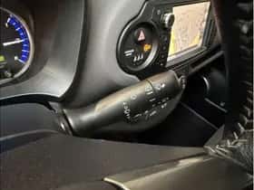 Toyota Yaris (2017) thumbnail 28