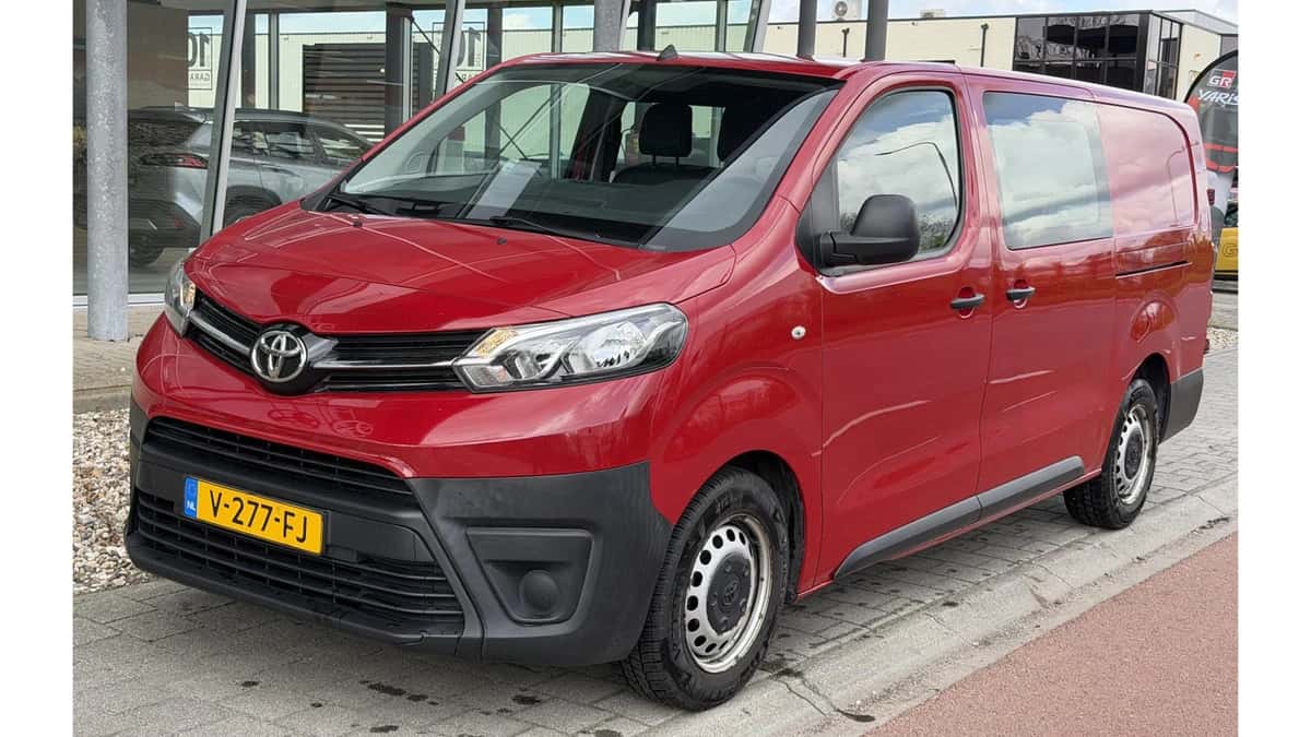 Toyota Proace (2017) — foto 1