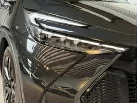 Toyota C-HR (2026) thumbnail 5