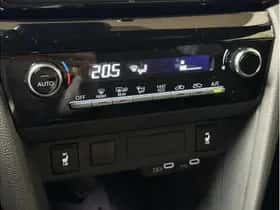 Toyota Yaris Cross (2025) thumbnail 11
